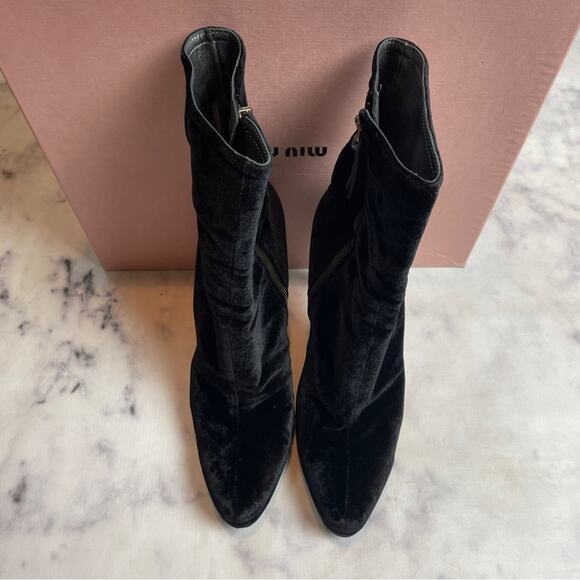 Miu Miu Black Velvet Crystal Embellished Ankle Boots Stiletto Heel Zip Booties - Picture 3 of 12